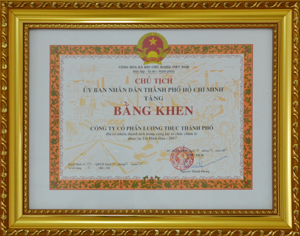 Bằng khen của UBND thành phố năm 2017