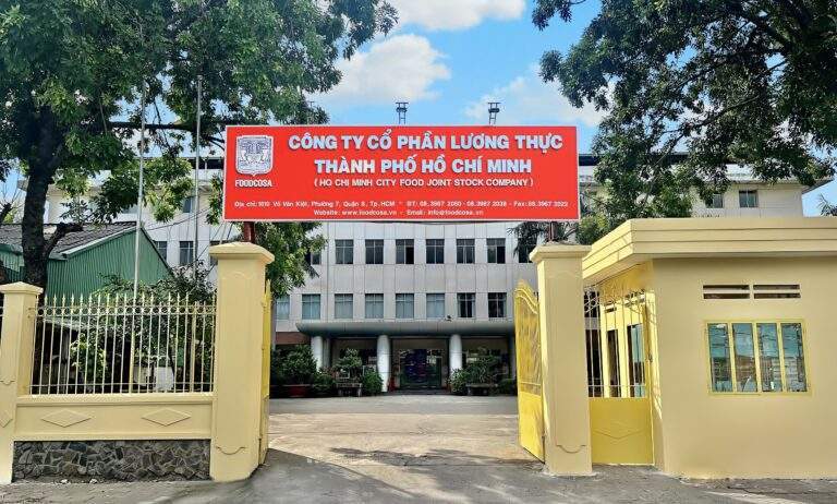 Thông tin Giao dịch cổ phiếu/ chứng chỉ quỹ/ chứng quyền có bảo đảm của người nội bộ và người có liên quan của người nội bộ của Tổng Công ty Xây dựng thủy lợi 4-CTCP
